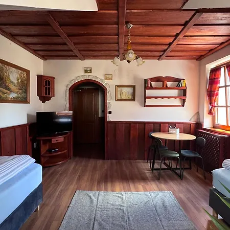 Grand, Self Check-in, Free Private Parking 2*