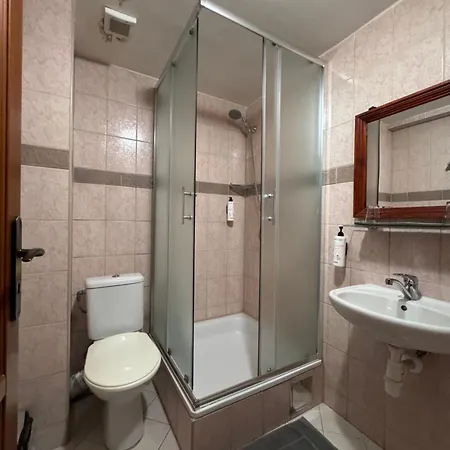 Grand, Self Check-in, Free Private Parking 班斯卡-比斯特里察