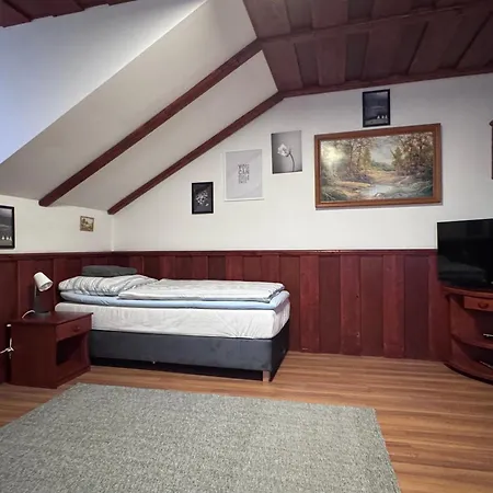 Grand, Self Check-in, Free Private Parking 2*