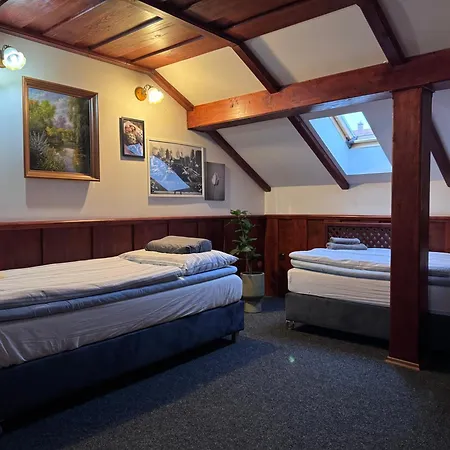 Grand, Self Check-in, Free Private Parking バンスカー・ビストリツァ