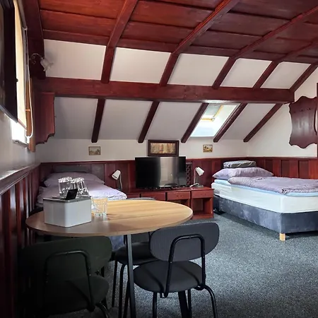 ゲストハウス Grand, Self Check-in, Free Private Parking 2*